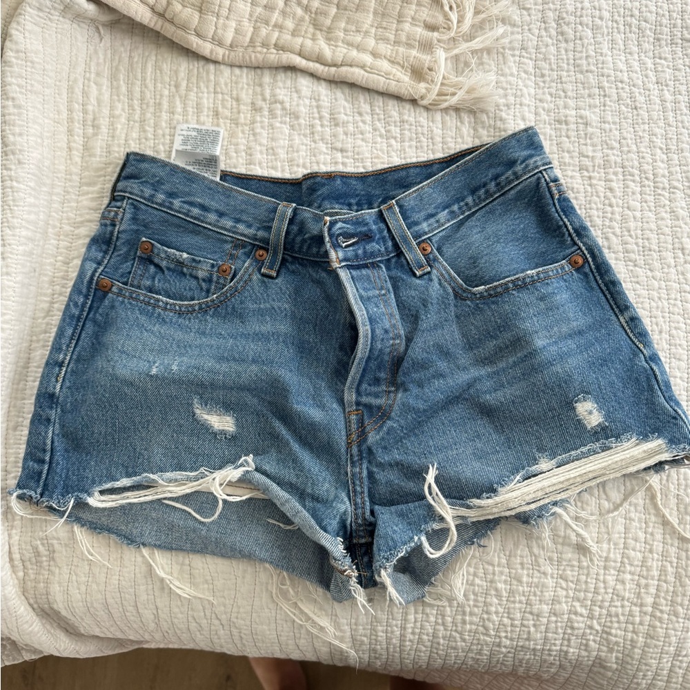 Levi Shorts
